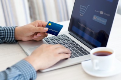 e-commerce-e_59_517.jpg