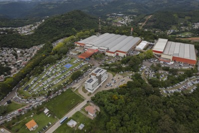 fimma-brasil-se_597_2002.jpg