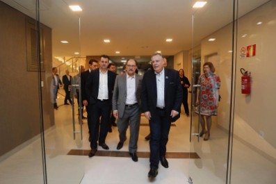 visita-ao-ce_184_1100.jpg